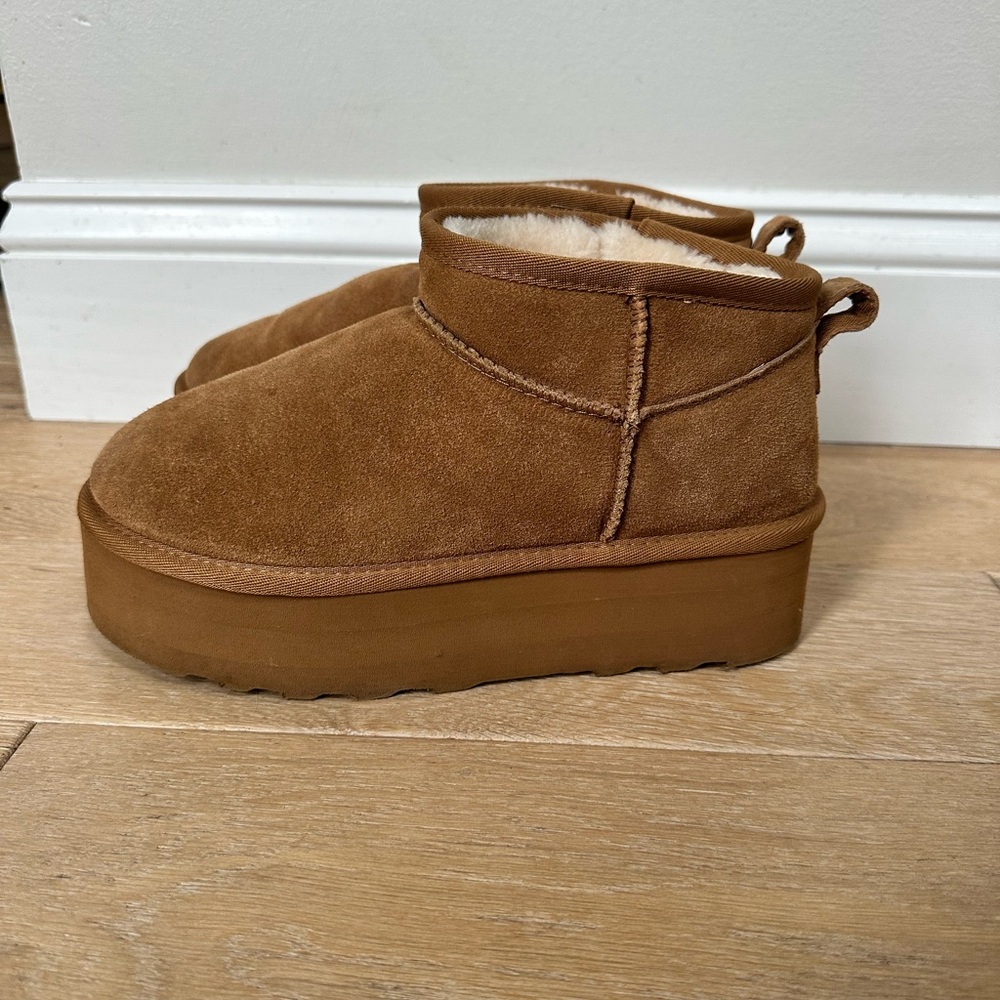 Women's Tan Suede Ankle Boots
